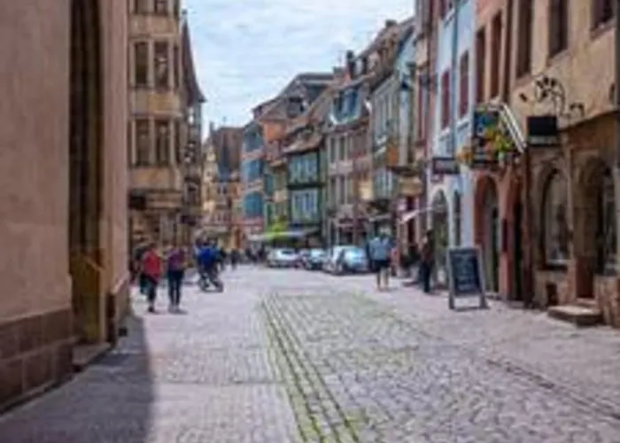 Διαμέρισμα Chez Anne Sophie Historic Center Full Comfort